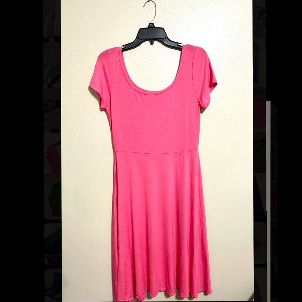 Chic Pink Midi Dress